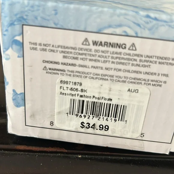 Viva La Splash - Angel Wings Pool Float - Picture 4 of 4